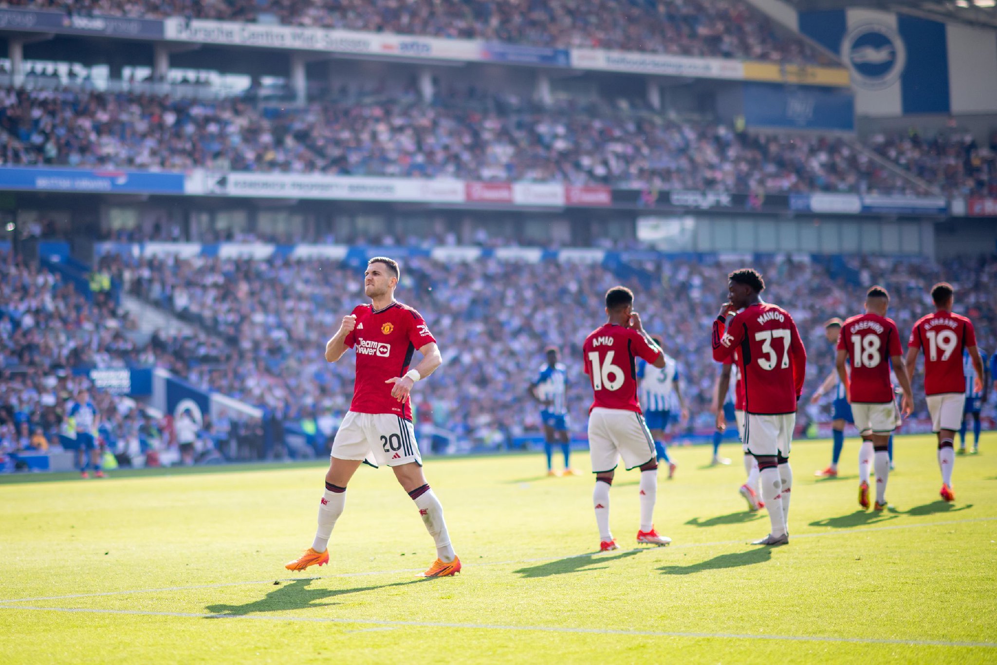 中所向披靡 中所向披靡